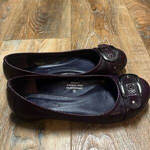 Women’s falts size 6